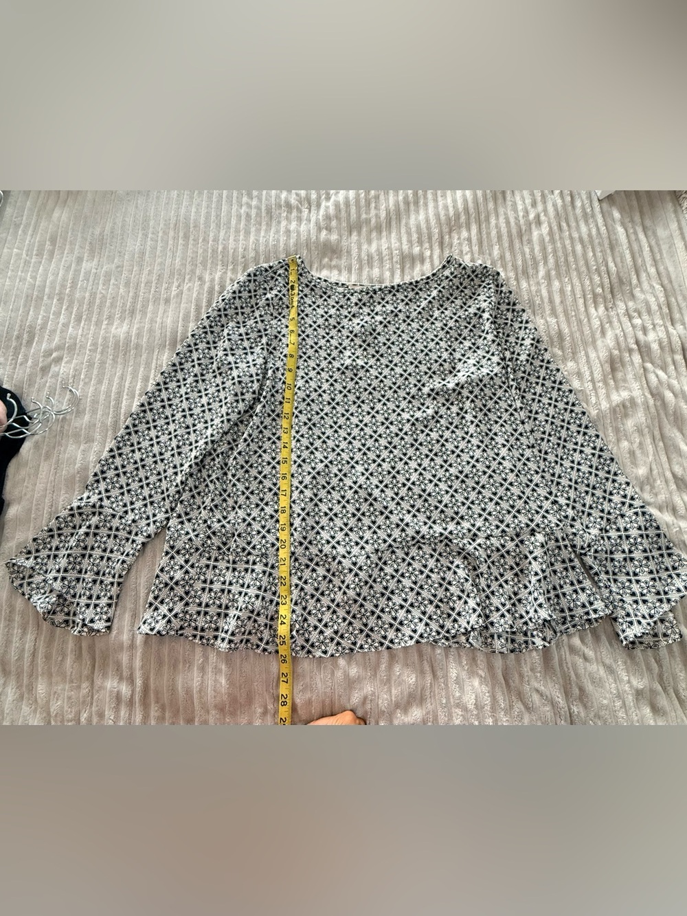 LOFT Navy & White Geo Tile Print Long Sleeve Top